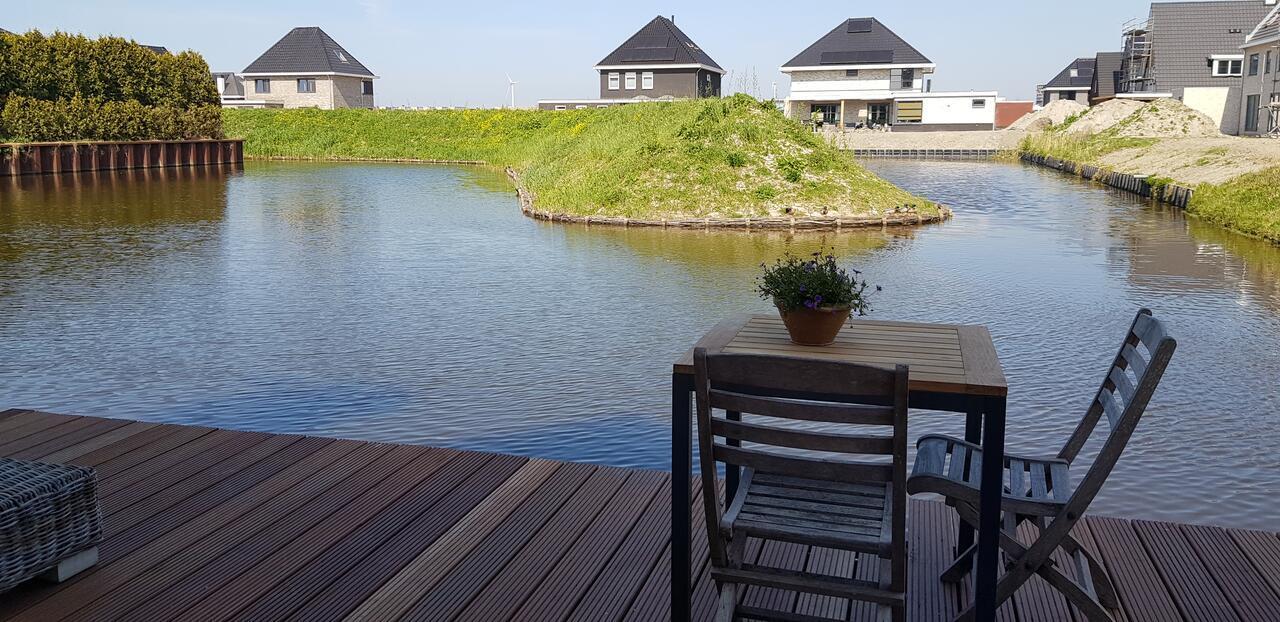 Prachtig Vrijstaand Appartement Aan Het Water Heerhugowaard Dış mekan fotoğraf