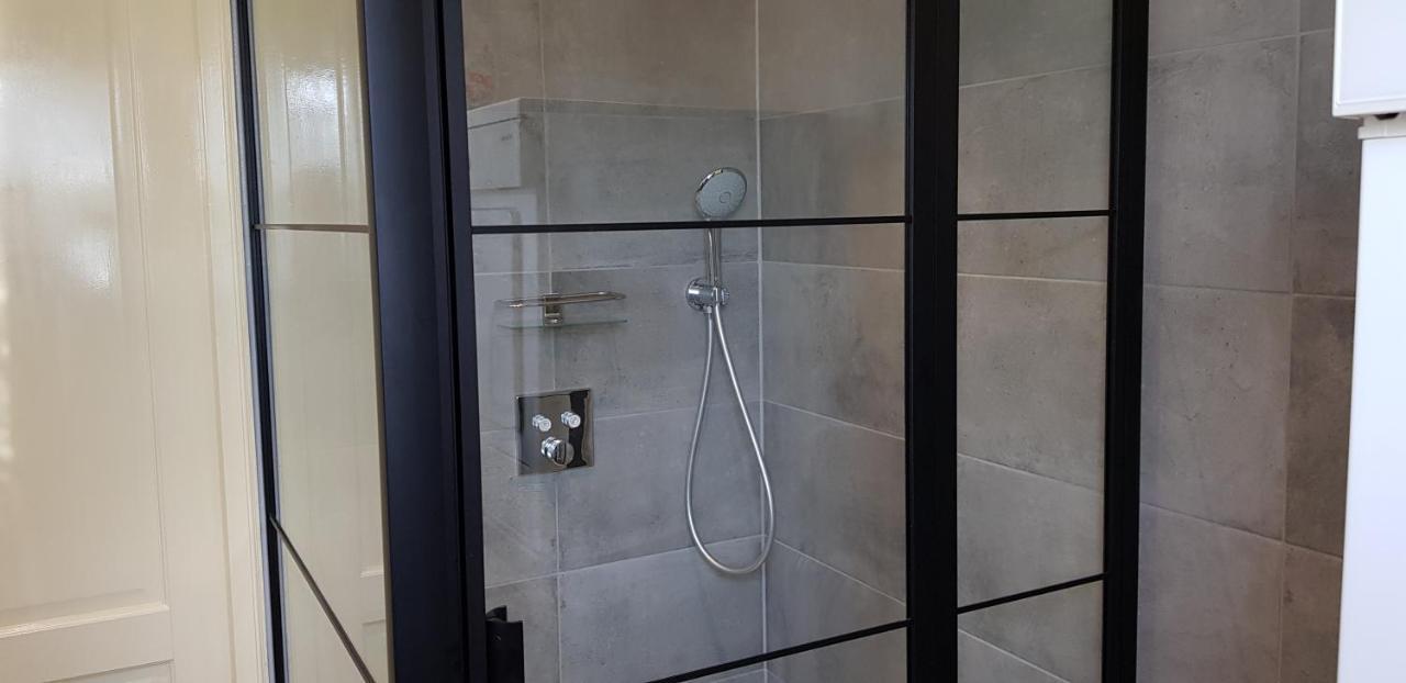 Prachtig Vrijstaand Appartement Aan Het Water Heerhugowaard Dış mekan fotoğraf