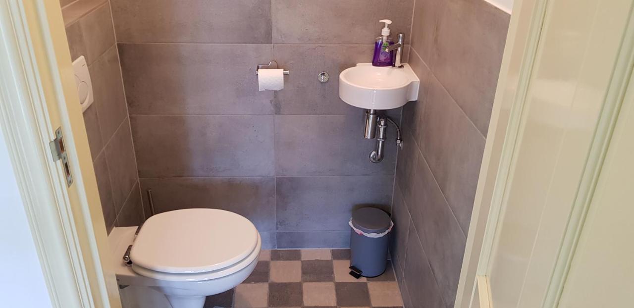 Prachtig Vrijstaand Appartement Aan Het Water Heerhugowaard Dış mekan fotoğraf